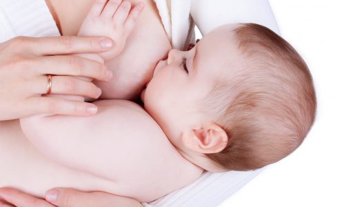 Amamentação ajuda a prevenir o câncer de mama