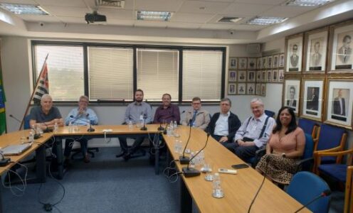 Amafresp recebe equipe médica da Clínica Dr. Enio Buffolo & Associados